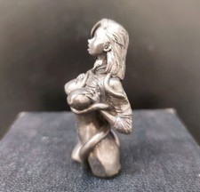 Statua ragazza ottone