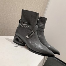 Moda donna a punta vera pelle