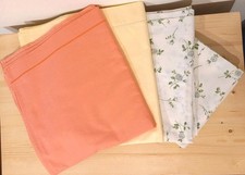 2 LENZUOLA SOPRA una piazza singolo / 1 LENZUOLO SOPRA matrimoniale e 2 FEDERE