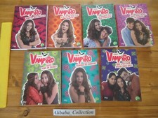 LOT CHICA VAMPIRO 1 3 4 6 10