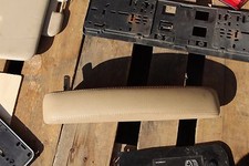 Vito V-Class Bracciolo In