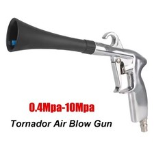Pistola Ad Alta Pressione Per La Pulizia Dell'auto. Effetto Tornado