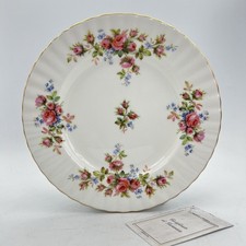 Piatto inglese in porcellana