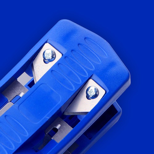 Bordatrice blu per lavorazione - per,