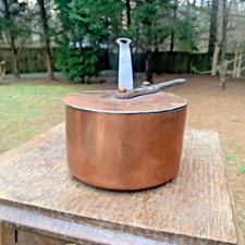 Antica pentola francese in