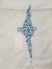 lenzuola matrimoniali ricamato  a mano "Tombolo "