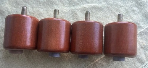 Gambe per mobili legno - in,