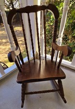 Sedia a dondolo bambola