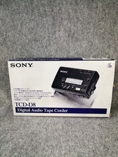 Sony TCD-D8 DAT Walkman Registratore Portatile Audio Digitale Uscita Audio Confermata