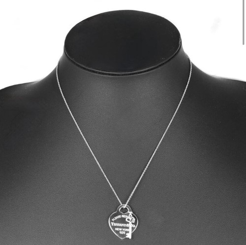 Collana con ciondolo chiave