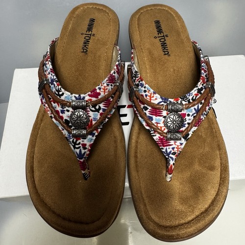 Minnetonka sandali infradito
