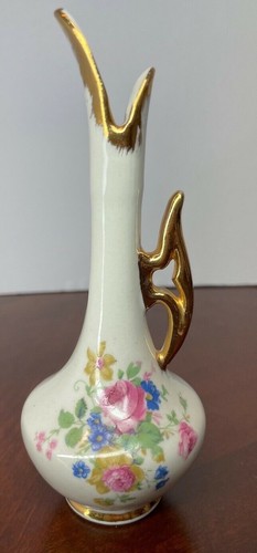 Little limoges pitches hand - little,