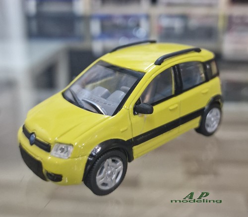 Modellino auto scala - auto, 1/43