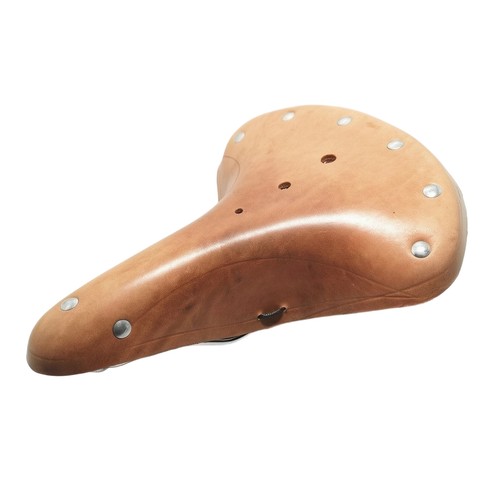 Sella pelle con - in,