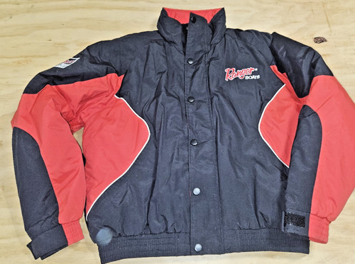 Cappotto giacca puffer isolato