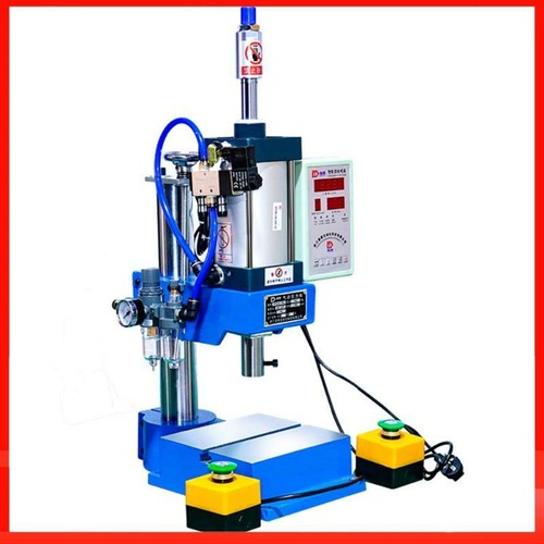 Punzonatrice pneumatica 200 - , kg