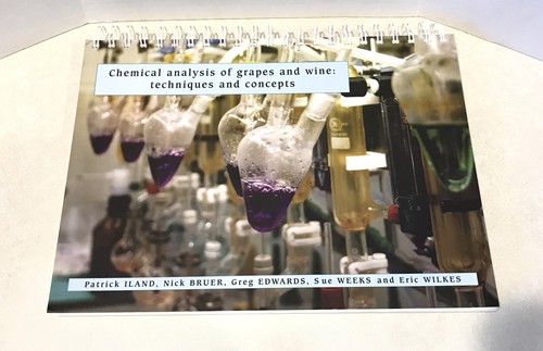 Chemical analysis grapes - of,
