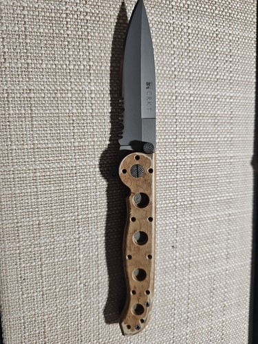 Coltello tascabile pieghevole