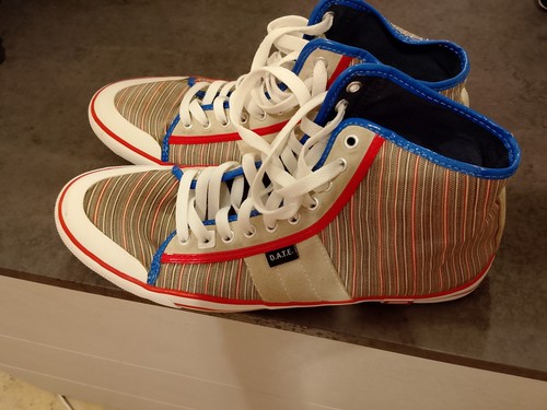 Scarpe date