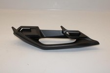 Poignée arrière droite