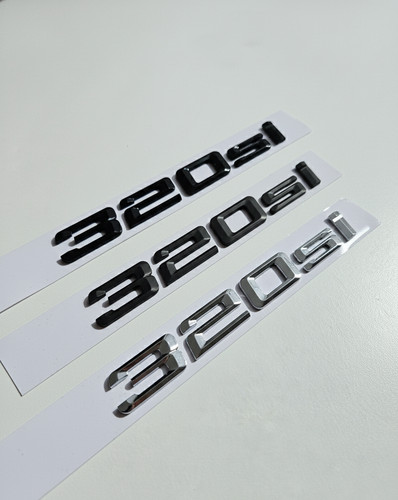 320si emblema nero