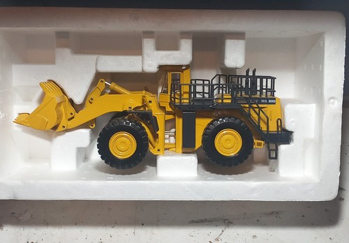 Komatsu 800 avance - wa,