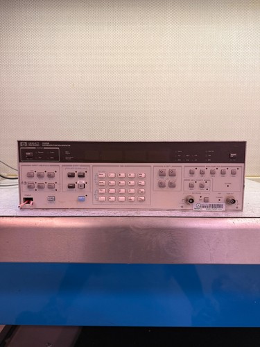 3325b synthesizer - hp,