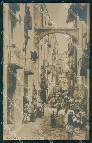 Napoli città via basso - napoli,