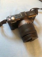 PANASONIC LUMIX DMC-GF2C. MACCHINA FOTOGRAFICA COLORE NERO. OTTIME CONDIZIONI