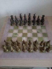 Scacchiera In Onice + Scacchi Inclusi