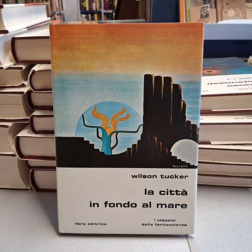 Città fondo al - fondo, mare