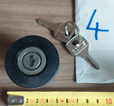 TAPPO BENZINA CON 2 CHIAVI per