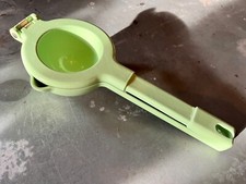 Spremiagrumi acciaio verde chiaro retro stilo