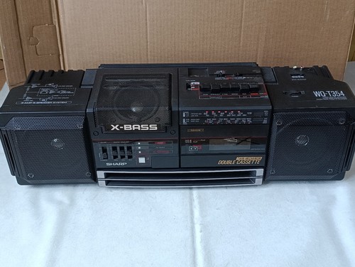 Boombox ghetto blaster sharp - ghetto,