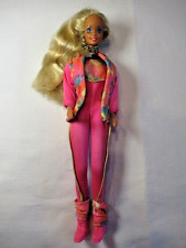 BARBIE en TENUE DE SKI
