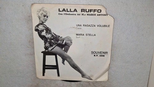 Lalla ruffo una - una, ragazza