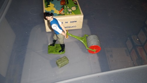 Britains farm 5032 man - britains,