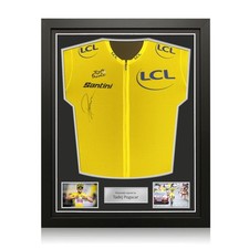 Maglia gialla autografata da