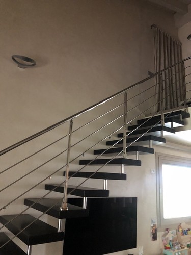 Scala interna sbalzo - scala,