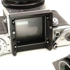 Adattatore a scatto per