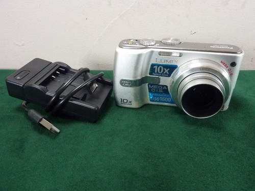 Una fotocamera digitale