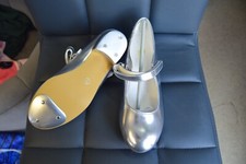 Scarpe con tacco basso Silver