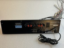 NAD 2400 piastra posteriore