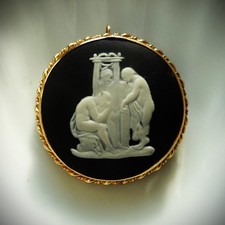 BELLISSIMO RARO CIONDOLO