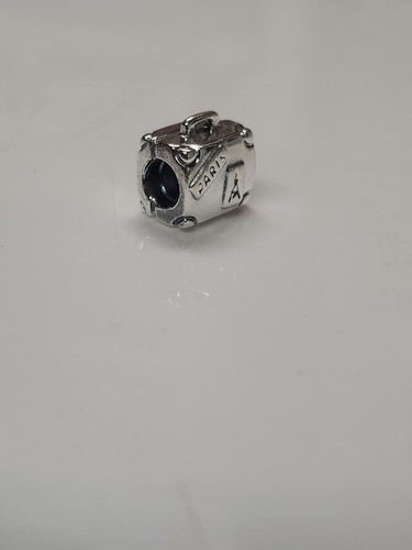 Authentic pandora suitcae - authentic,