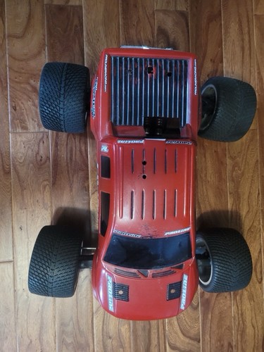 Traxxas revo nitro rc - 3.3,