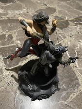 Batman VS Wonder Woman Injustice Action Figure