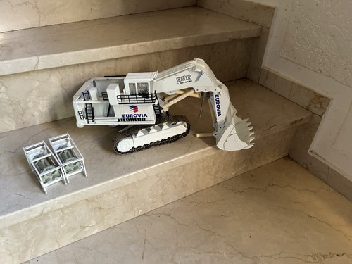 Escavatore liebherr r996 50 - liebherr, 1:50