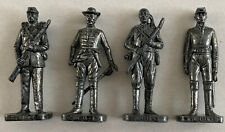 Soldatini KINDER Sudisti serie