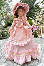 Bellissima bambola di